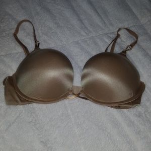 Victoria Secret Bombshell Plunge 34 C